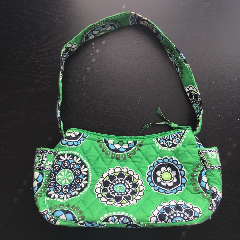 NWOT Vera Bradley shoulder handbag RETIRED PATTERN